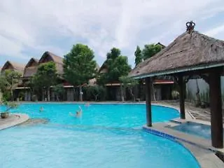 فندق The Seminyak Village Resort