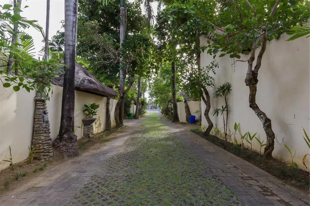 The Seminyak Village Resort سمينياك